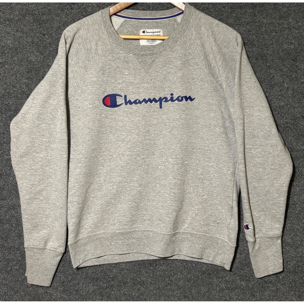 Champion Mens M Sweatshirt Gray Script Logo  Long Sleeve Crewneck